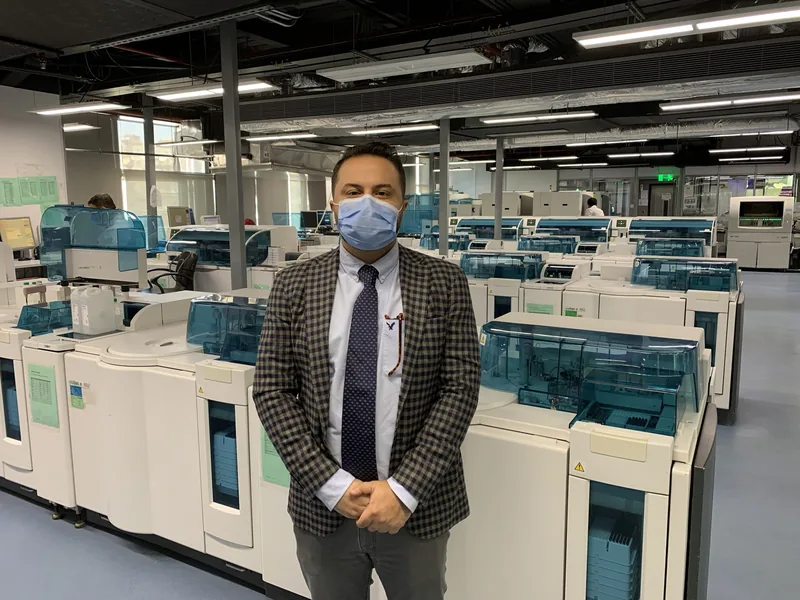 Dr. Mohammad Alsaadany in a high-throughput clinical laboratory