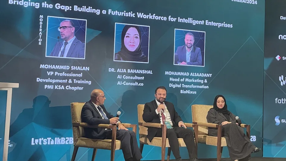 Dr. Mohammad Alsaadany (middle) on the Bridging the Gap panel at the Middle East Enterprise AI and Analytics Summit 2024 in Riyadh